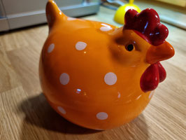 FLOHMARKT | Farbenfrohe Osterhenne sucht dringend neues Zuhause |
