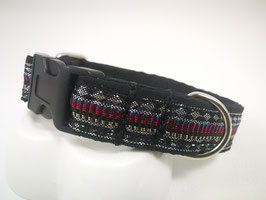 Sofortkauf-Hundehalsband mit Acetal-Klickverschluss indische Webborte schwarz/silber/magenta