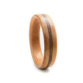 Holzring - Kirsche mit umlaufender Nusslinie