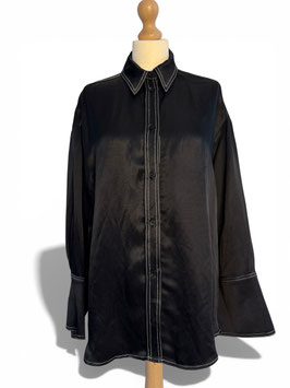 nr 643 merk H&M maat S maar ook M