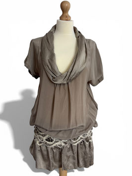 nr 52 merk JUST B maat XL