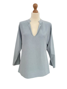 nr 30 merk onbekend maat L (KLEUR BABY BLAUW)