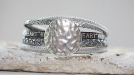 Lederarmband gehämmerte Scheibe Silber-Grau Nr. 27