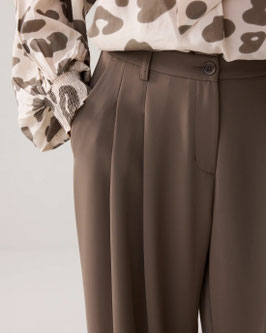 Summum - Flared Trousers With Press Crease