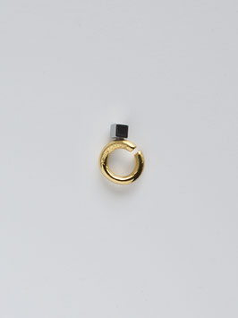 CH-M EAR CUFF  Gold Hematite square