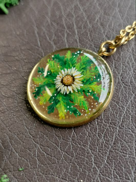 Collier Eguzkilore peint à la main