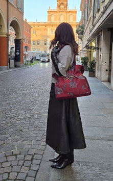 ADELAIDE rossa shopper