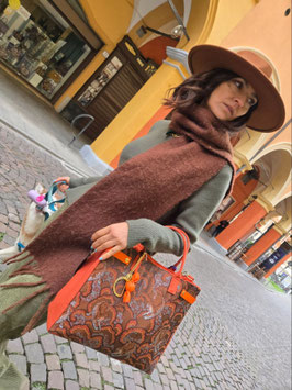 Anna Arancio maxi