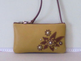 ART. POCHETTE a TRACOLLA FIORE