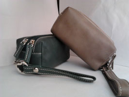 ART.TROUSSE DOPPIA ZIP IN VITELLO