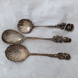 3 silberne antike Prunklöffel, 800 Silber, 97 g