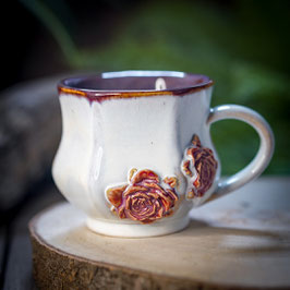 774 - 350ml - **2. Wahl** Keramiktasse Polygon ROSEN in creme, pflaume und graulila