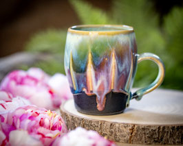 1045 - 350ml - Keramiktasse Polygon REGENBOGEN ... innen türkis