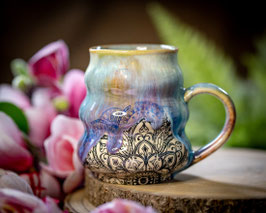 1216 - 410 ml - **2.WAHL**  Keramik Wellentasse MANDALA in schwarz, regenbogen und türkis