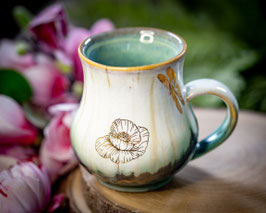 1232 - 460 ml - Keramiktasse bauchig mit goldener LIBELLE, MOHN und SCHMETTERLING in creme, grün, türkis