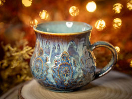 873 - 480 ml - Keramiktasse bauchig LACE in braun, blaugrün, creme und türkis