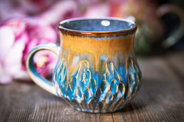 656 - 480 ml - Keramiktasse bauchig in creme, blau, hellbraun