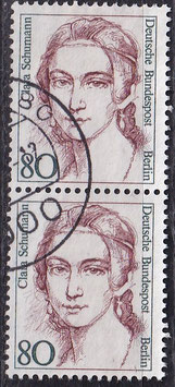 BERL 771 gestempelt senkrechtes Paar
