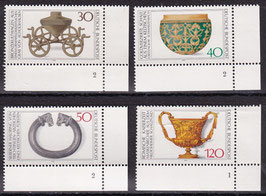 BRD 897-900 postfrisch mit Eckrand rechts unten