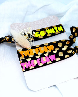 elastisches Armband, black / golden dots & Neon-Print "GO WITH THE FLOW"