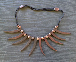 Collier en bois  :  Thailande