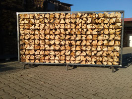 Sichtschutzwand Brennholzregal gefüllt mit Brennholz