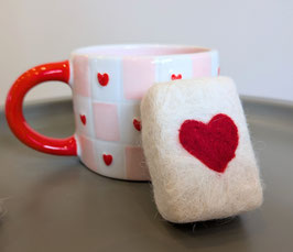 SERIE LIMITEE LOVE - Savon feutré COEUR ROUGE