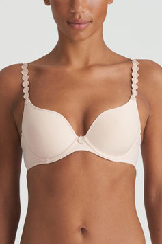 Unterlegter BH Herzform