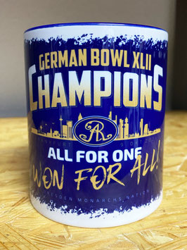 Monarchs Tasse Motiv "Champions"