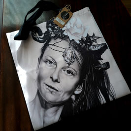 Stofftasche mit Druck "Savage daughter"