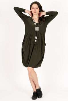 Kleid Quernaht