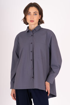 Große Baumwollbluse in A-Form mit aufgesetzter Tasche