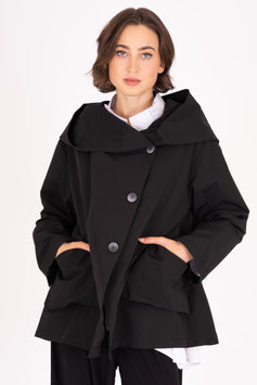 Kurze Jacke mit Kapuze