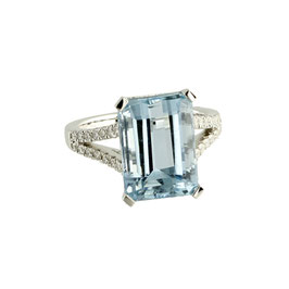 Aquamarin Diamant Ring,