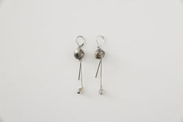 Ceramic pierced earrings (ピアス)
