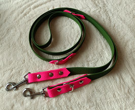 3-fach verstellbare Leine aus wasserabweisendem Hexa Gurtband, zweifarbig, Dunkelgrün/Neon Pink