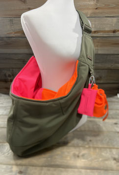 ELBschlepper in Softshell Light Oliv mit Bicolor  Futter in NEO O /PINK