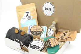 Männer Wellness Box - Personalisierbare Geschenkbox für Ihn Festes Shampoo Bartkamm handgemachte Seife Manschettenknöpfe Geschenk