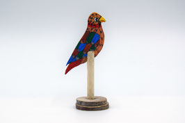 Fröhlicher Vogel auf einer Holzstange, beidseitig bemalt, Akrylmalerei auf Holz (2)
