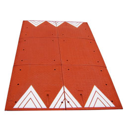 COUSSIN BERLINOIS ROUGE