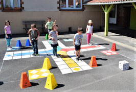 JEU DES PETITS CHEVAUX 1