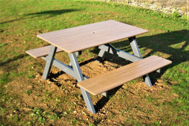 TABLE PIQUE-NIQUE EASY