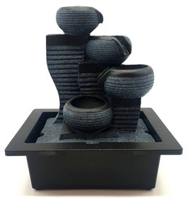 Fontana design 4 vasi in resina
