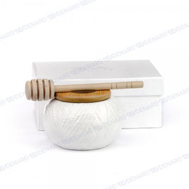 Barattolo spargimiele con cucchiaio in legno e confezione bianca