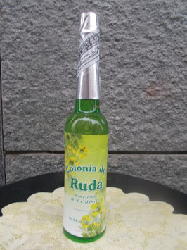 Agua o colonia de Ruda