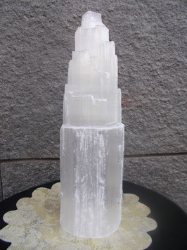 Lampada in selenite altezza 30 cm 5kg