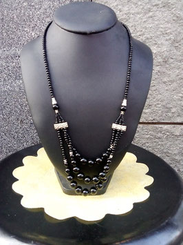 Collana in onice nero eleganza