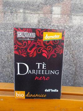 Tè darjeeling nero dall'India Libero Mondo