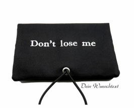 Personalisierte Tabaktasche "Black" mit Wunschtext bestickt