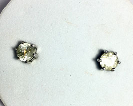 Studs wth sapphires, 1,16 ct.
